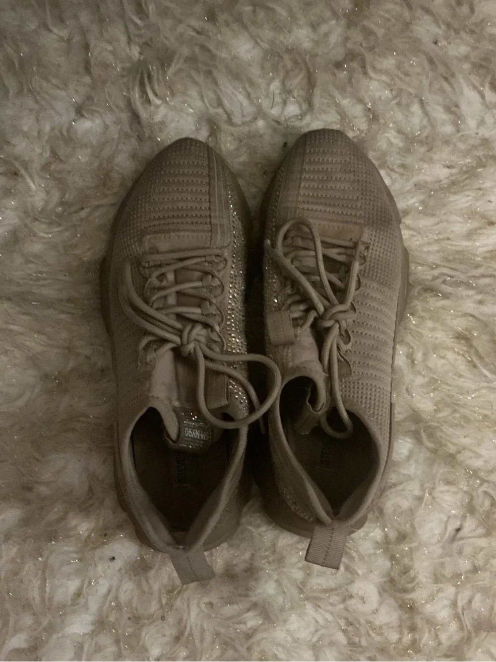 Steve Madden Womens Knit Lace-Up Sneakers in Taupe